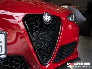 Alfa Romeo Emblems & Badges Kit - Black - "Alfa Romeo" + "Sportiva" Emblems + 2 AR Badges